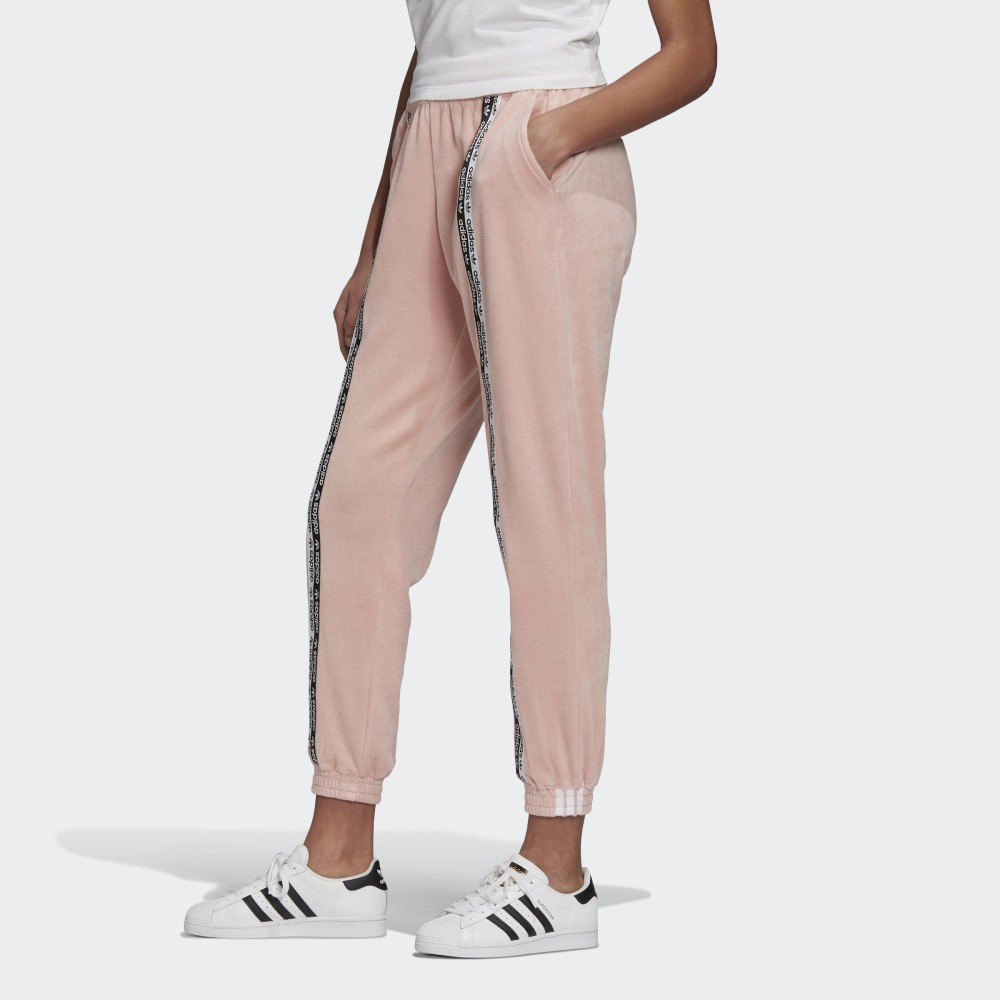 Жіночі брюки джоггер Adidas Cuffed Pants GI0982_image_2