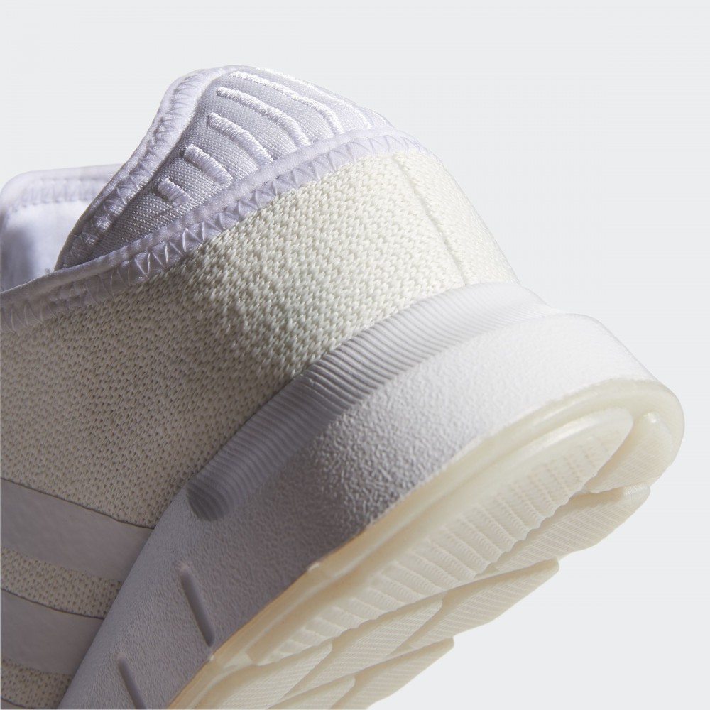  Кроссовки Swift Run X Adidas Originals FY2138_image_7