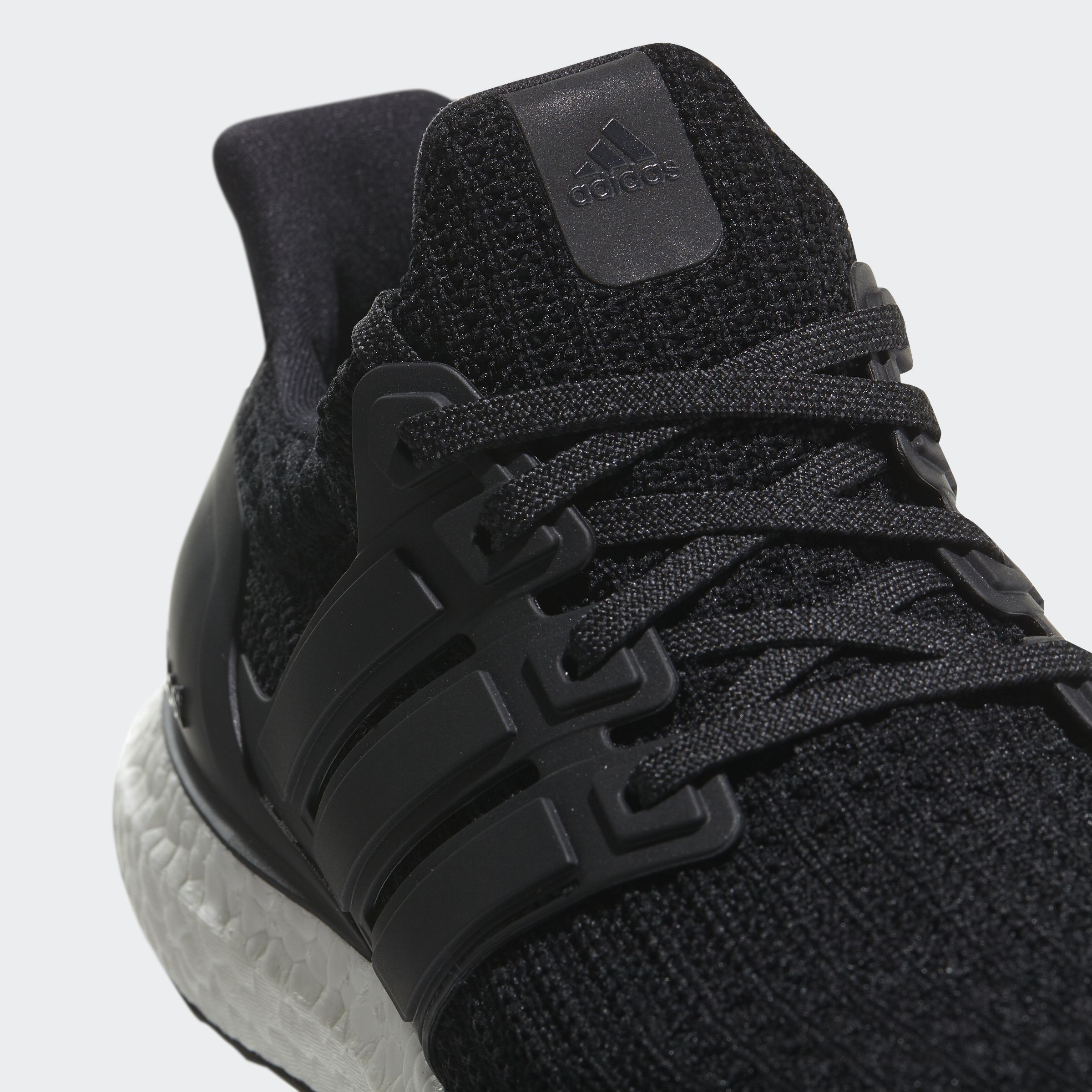 Женские Кроссовки Adidas Ultraboost BB6149_image_6