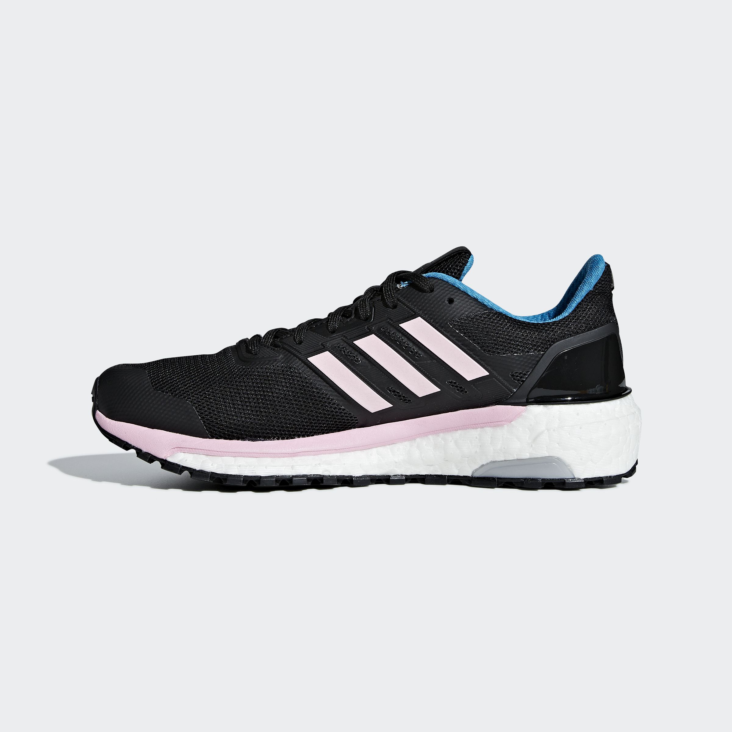 Женские кроссовки Adidas Supernova Gore - Tex B96281_image_2