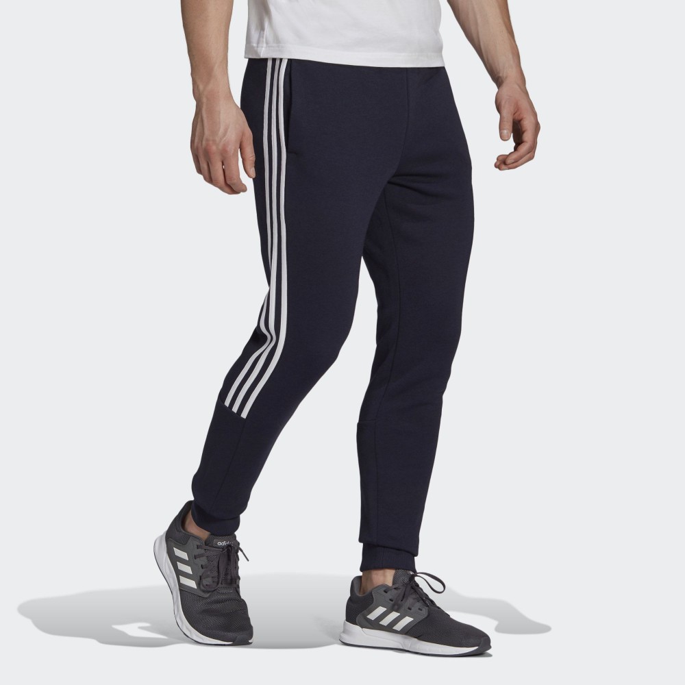 Чоловічі штани Adidas Essentials Fleece Tapered Cuff 3-Stripes GK8977_image_3