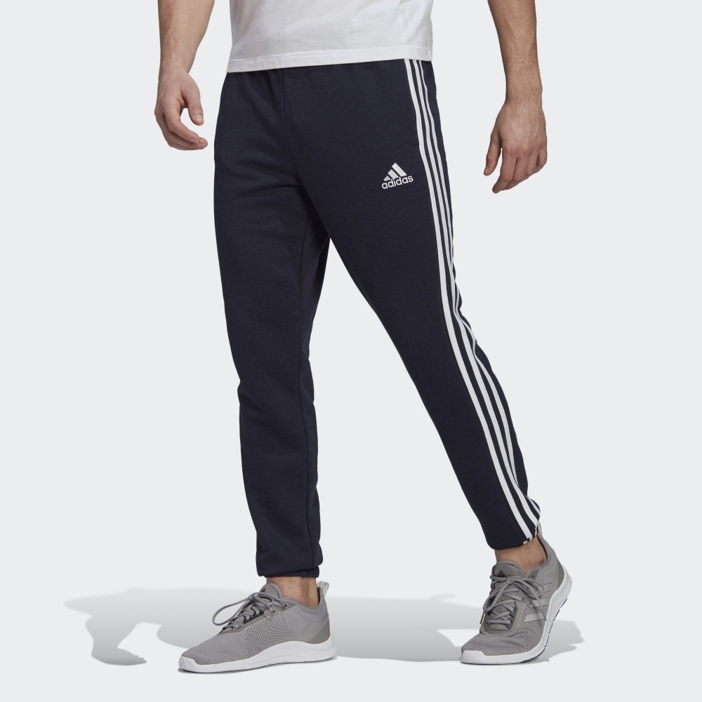 Чоловічі штани Adidas Essentials 3-Stripes GK8830_image_1