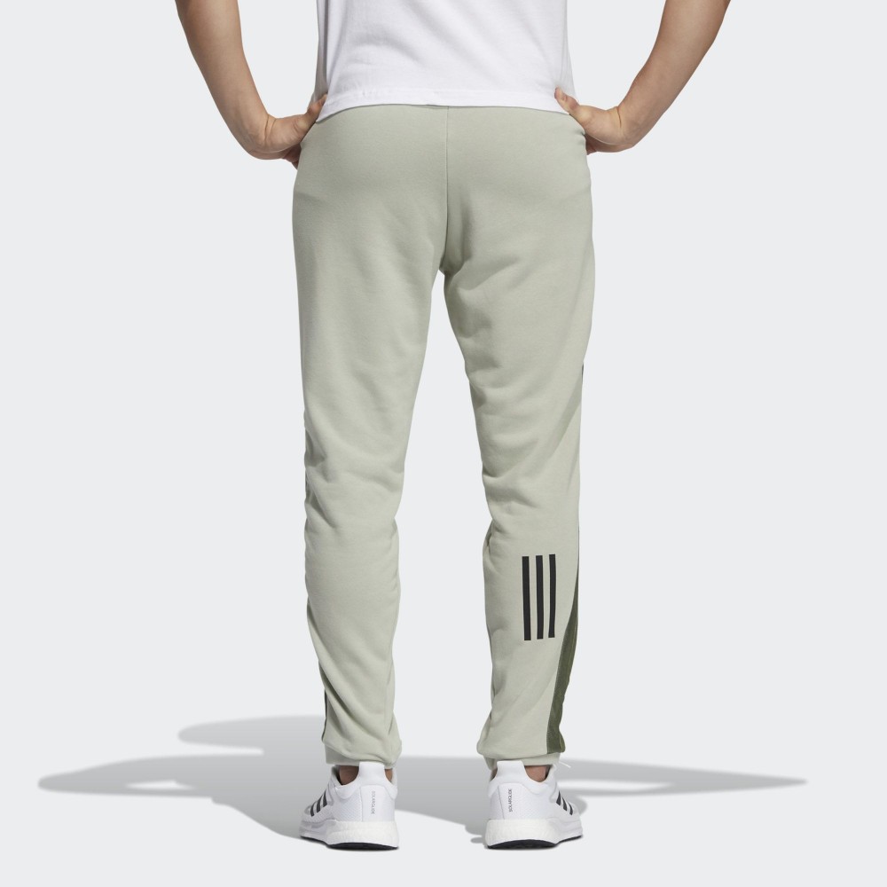 Брюки Adidas Badge of Sport GQ1173_image_2