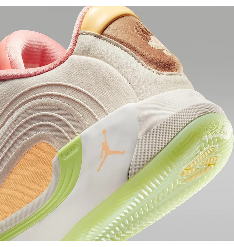 Кроссовки  Air Jordan Luka 4 IO0202-100_image_5