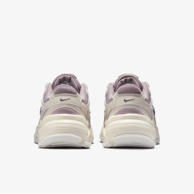 Кросівки жіночі Nike Al8 IB3952-004_image_4