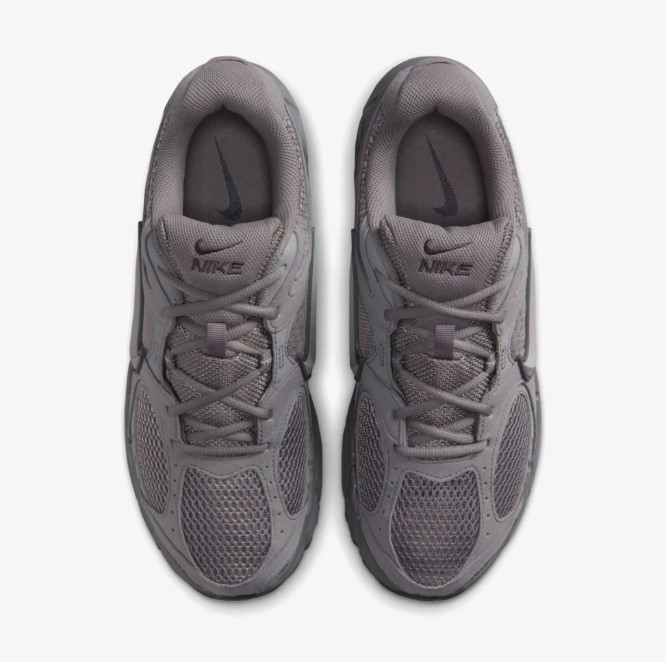 Кросівки чоловічі Nike V5 Rnr II6292-006_image_5