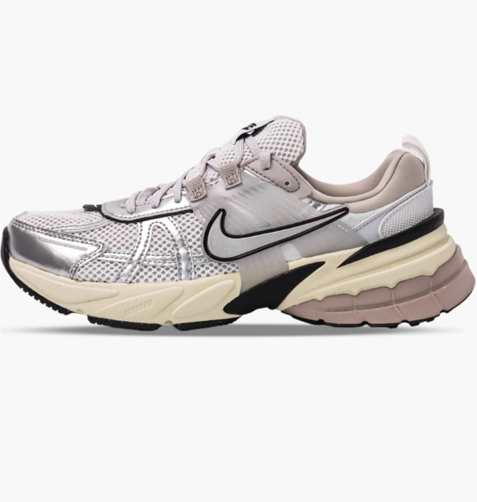 Чоловічі кросівки Nike V2K Run FD0736-001_image_1