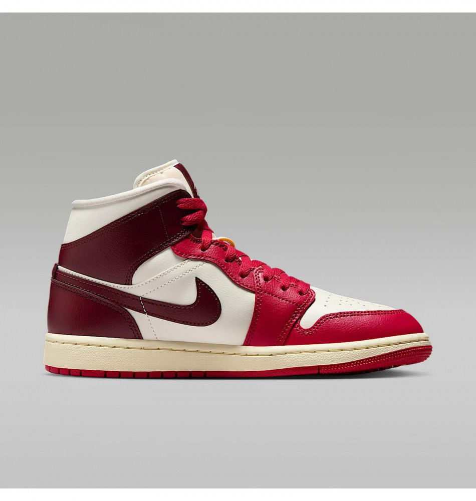 Жіночі кросівки Nike Air Jordan 1 Mid  BQ6472-119_image_1