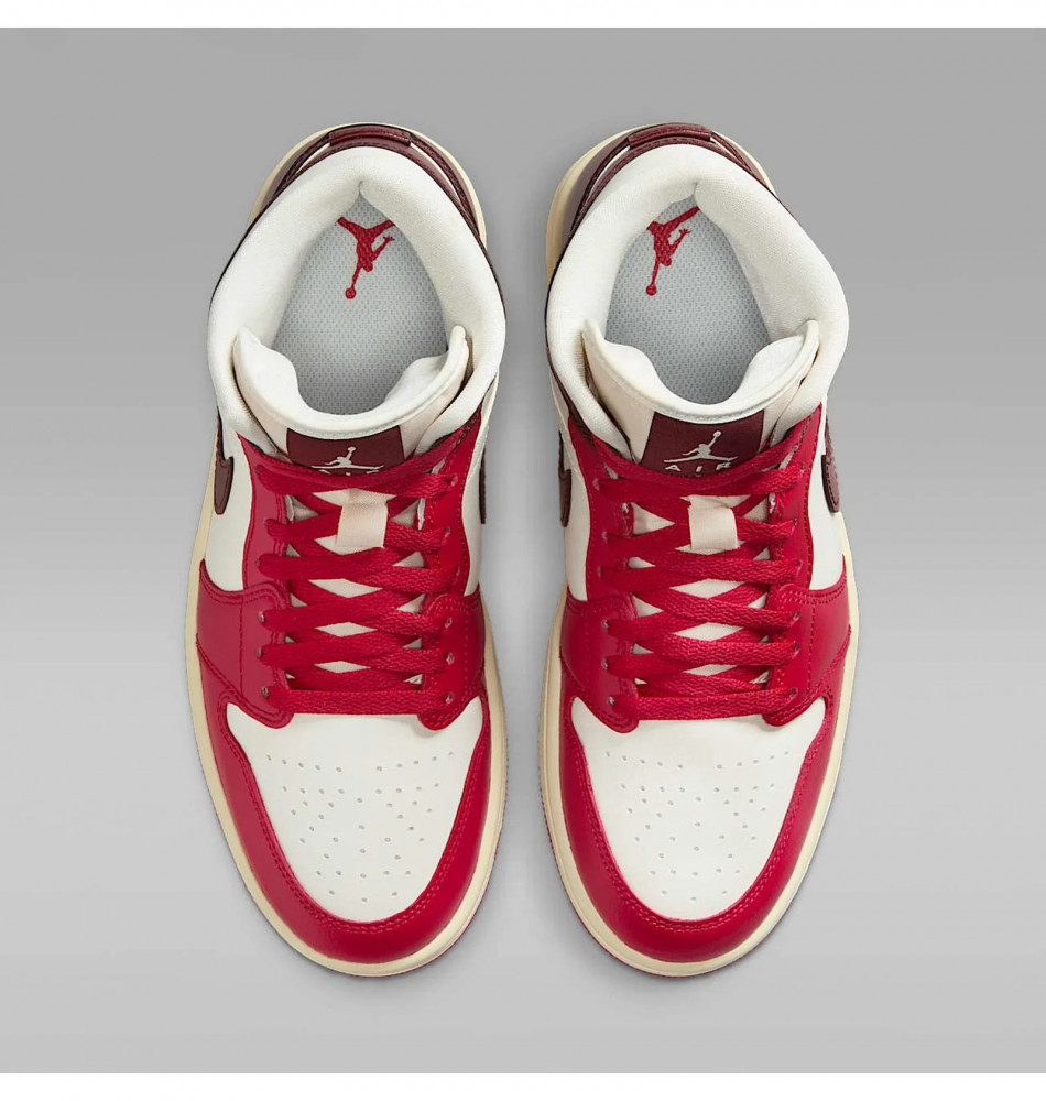 Жіночі кросівки Nike Air Jordan 1 Mid  BQ6472-119_image_2