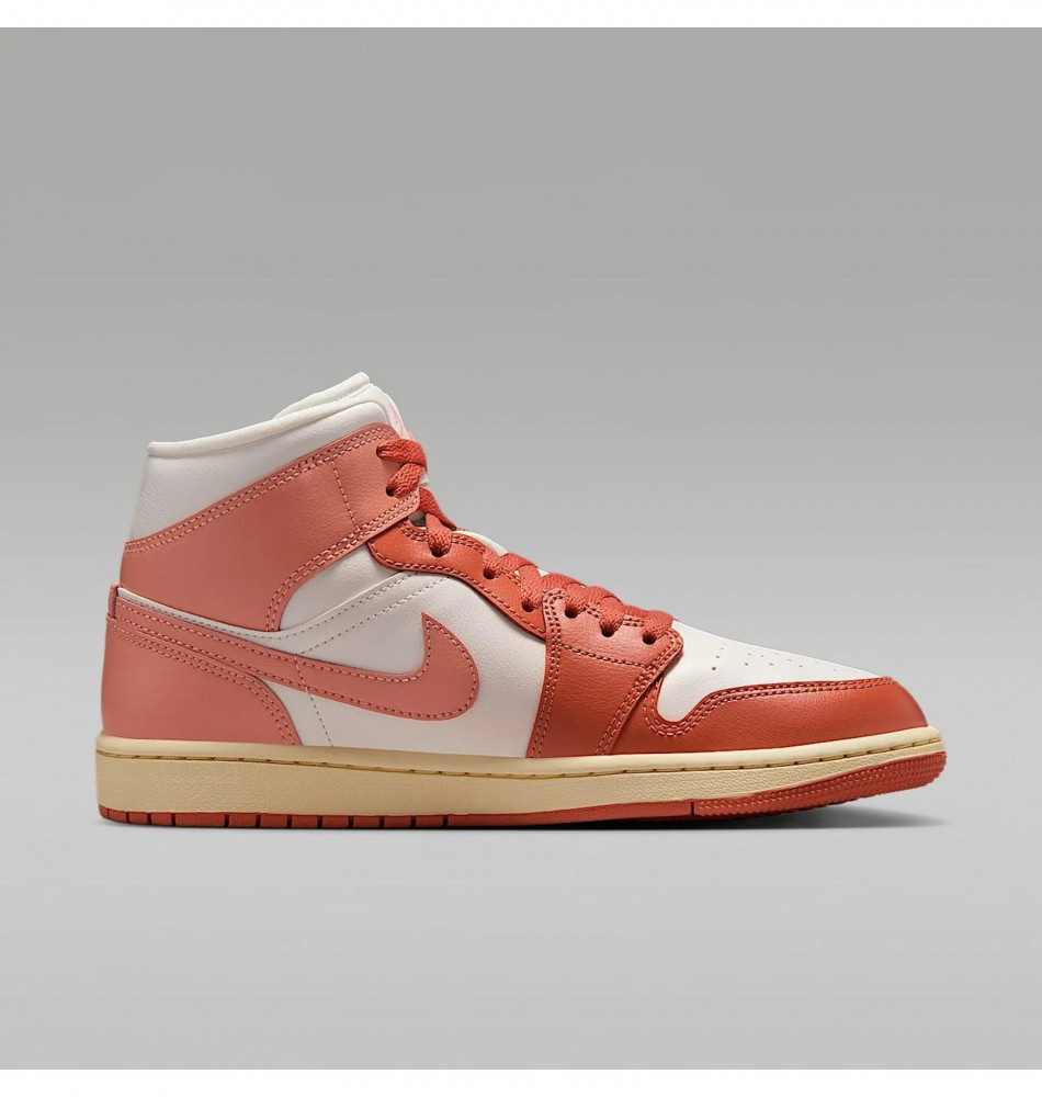 Жіночі кросівки Nike Air Jordan 1 Mid  BQ6472-180_image_1