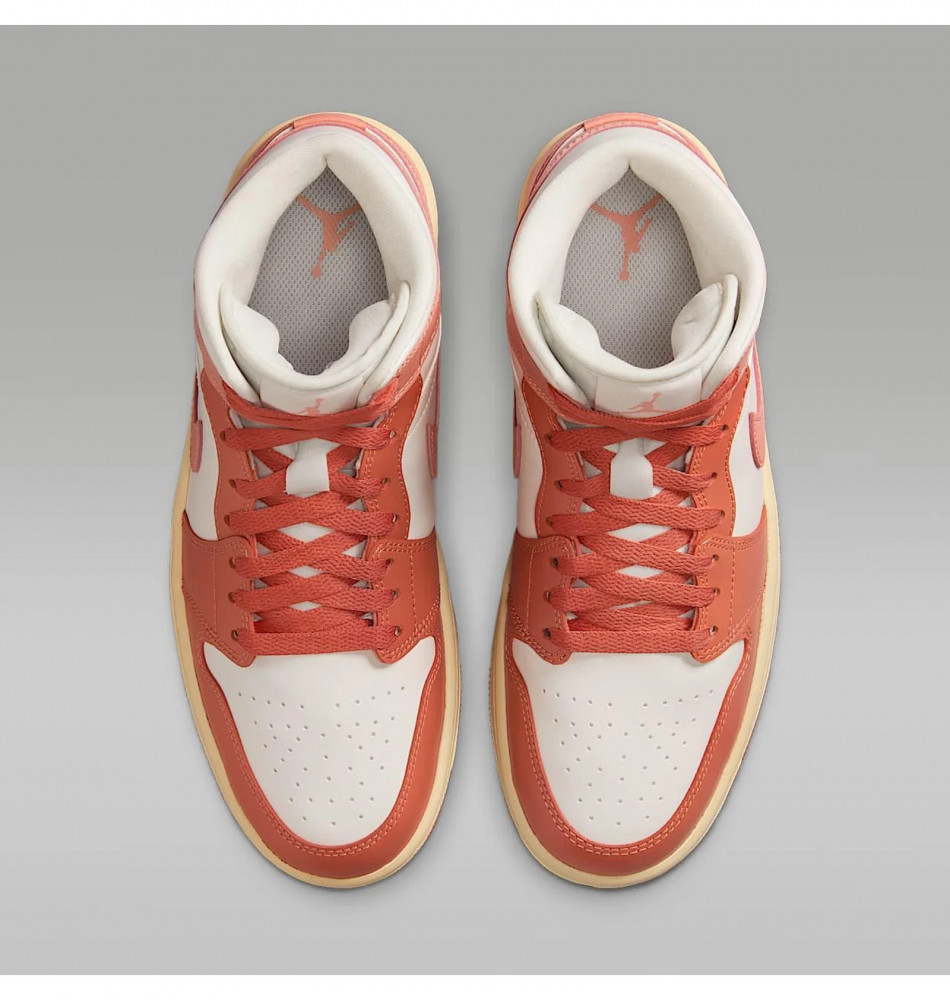 Жіночі кросівки Nike Air Jordan 1 Mid  BQ6472-180_image_2