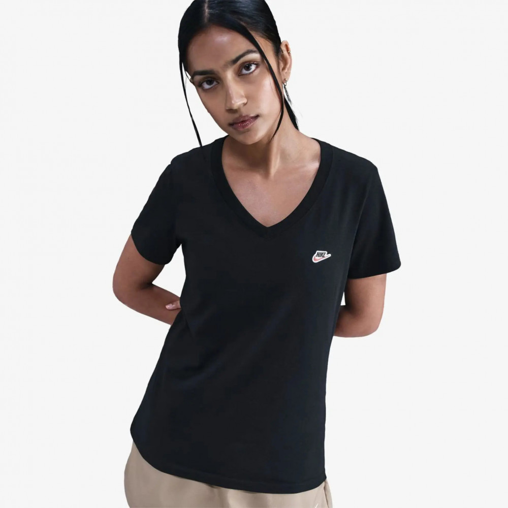 Жіноча футболка Nike Sportswear DZ4682-010_image_1