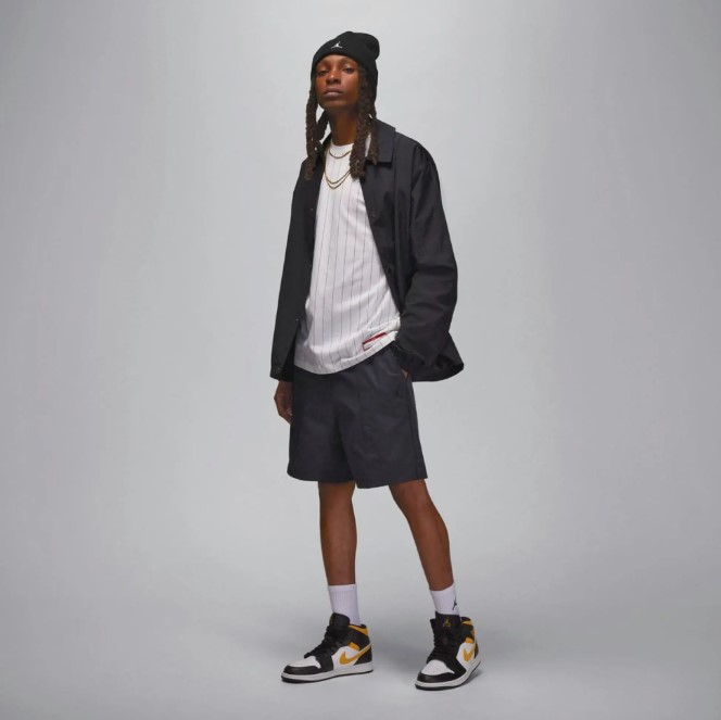 Чоловічі шорти Jordan M J Ess Woven Short FN4549-010_image_6