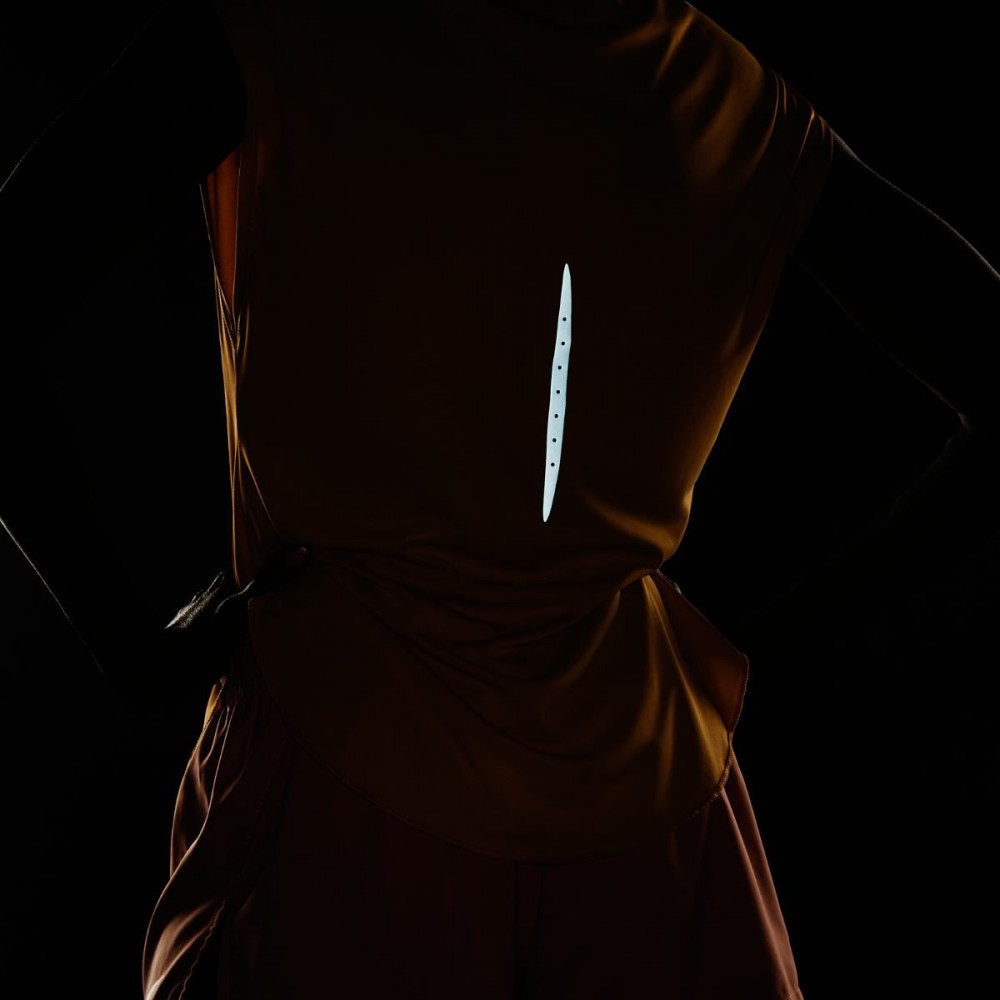 Футболка Nike W NK CITY SLEEK TOP SS AT0821-723_image_7