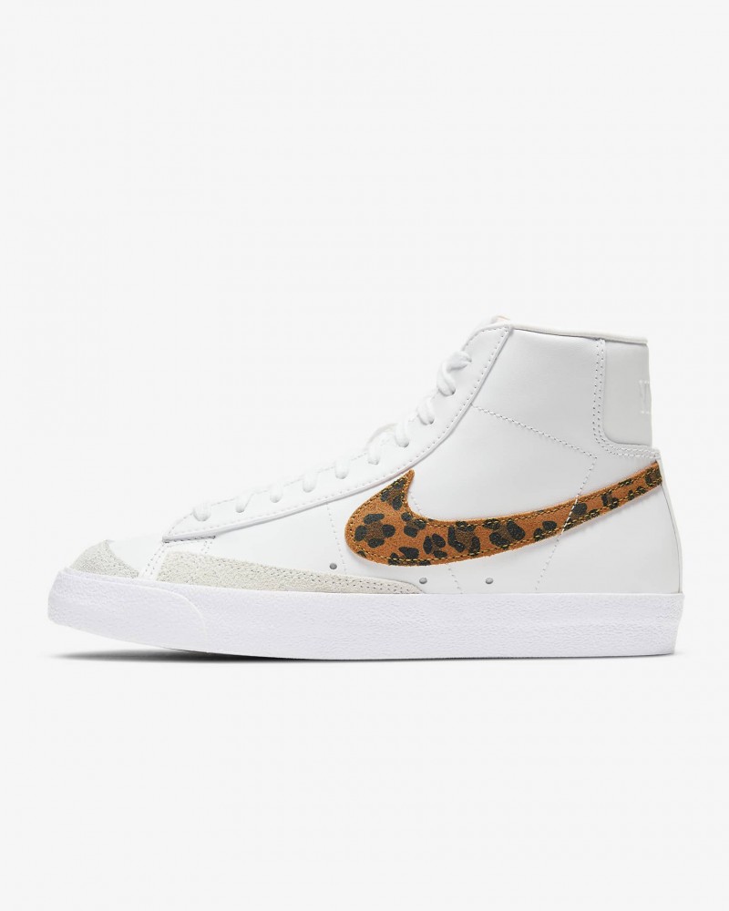 Женские кроссовки Nike Blazer Mid '77 SE DA8736-101_image_2