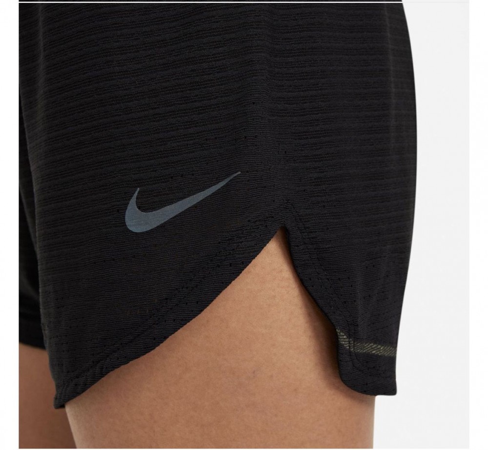 Жіночі шорти Nike Run Division DC5243-010_image_2