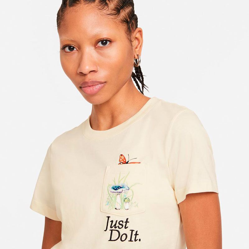 Жіноча футболка Nike NSW Nature Pocket Tee DD1462-113_image_4