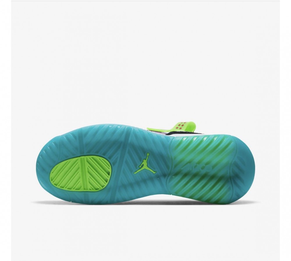Кроссовки Air Jordan MA2 SP CW5992-100_image_7
