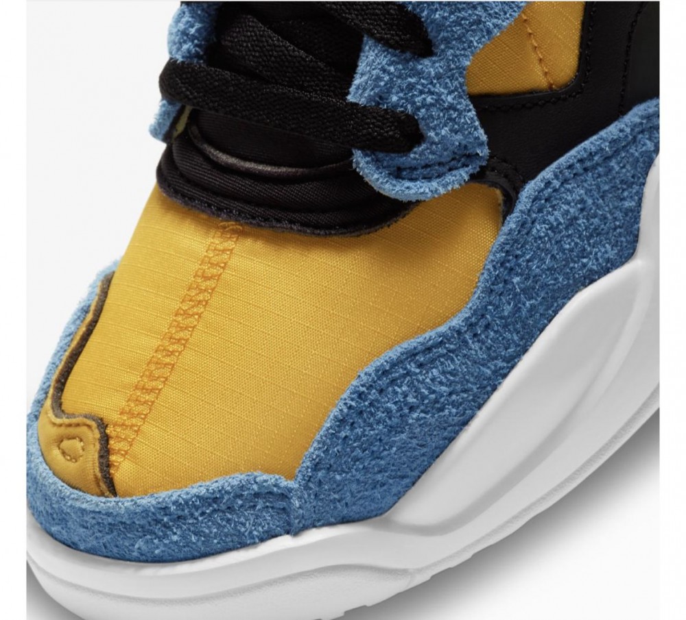 Кроссовки Air Jordan MA2 SP CW5992-700_image_3