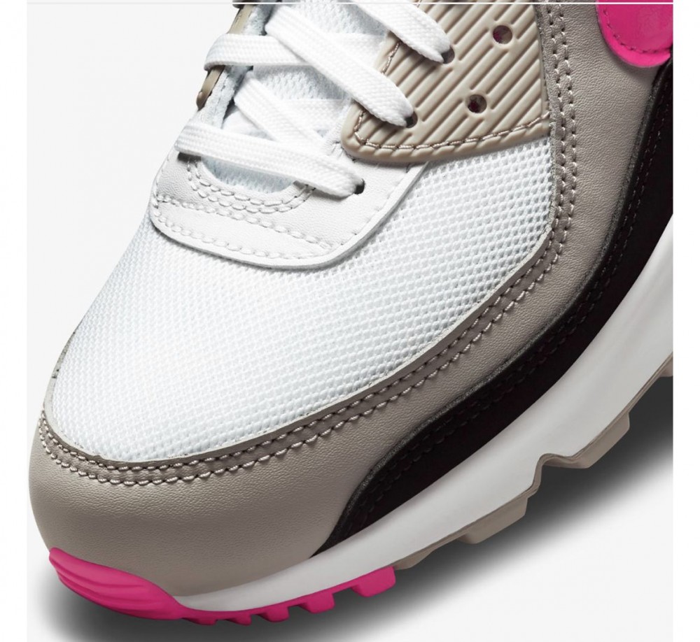 Жіночі кросівки Nike Wmns Air Max 90 DM3051-100_image_4