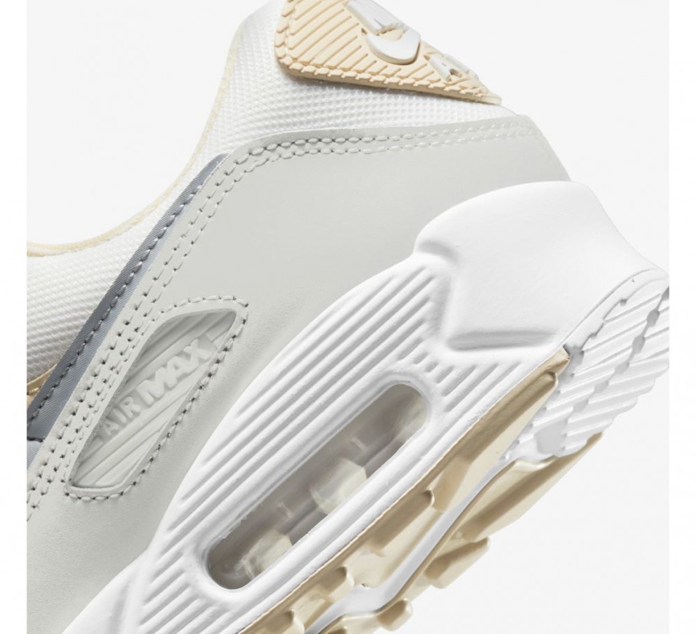 Жіночі Кросівки Nike Air Max 90 DH5719-100_image_5