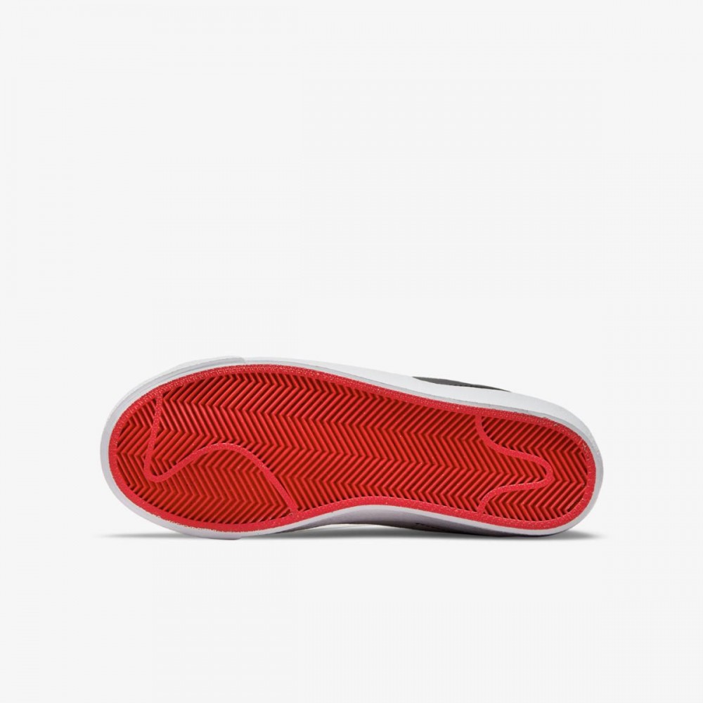 Дитячі кросівки NIKE BLAZER MID 77 SE D (GS) DH8640-100_image_5