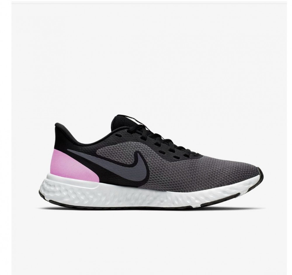 Жіночі кросівки Nike Wmns Revolution 5 BQ3207-004_image_1