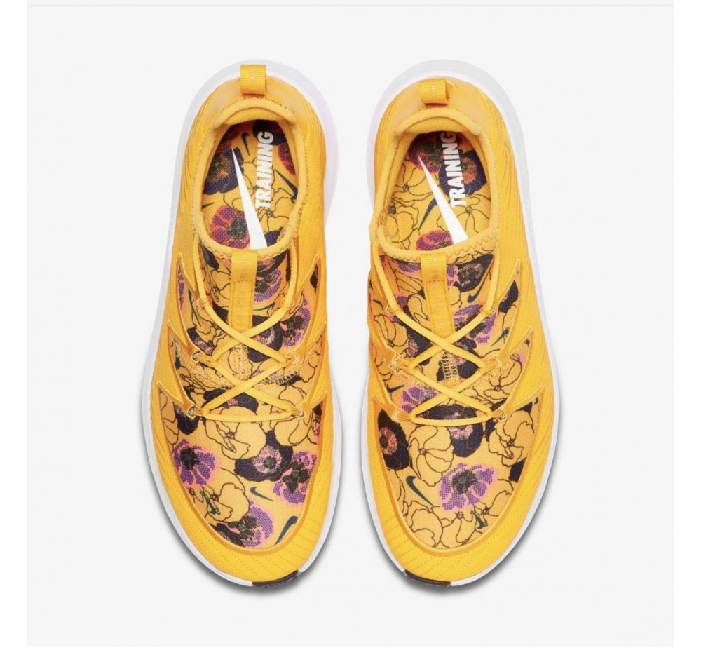 Кросівки WMNS NIKE FREE TR ULTRA AMP AT3317-700_image_3