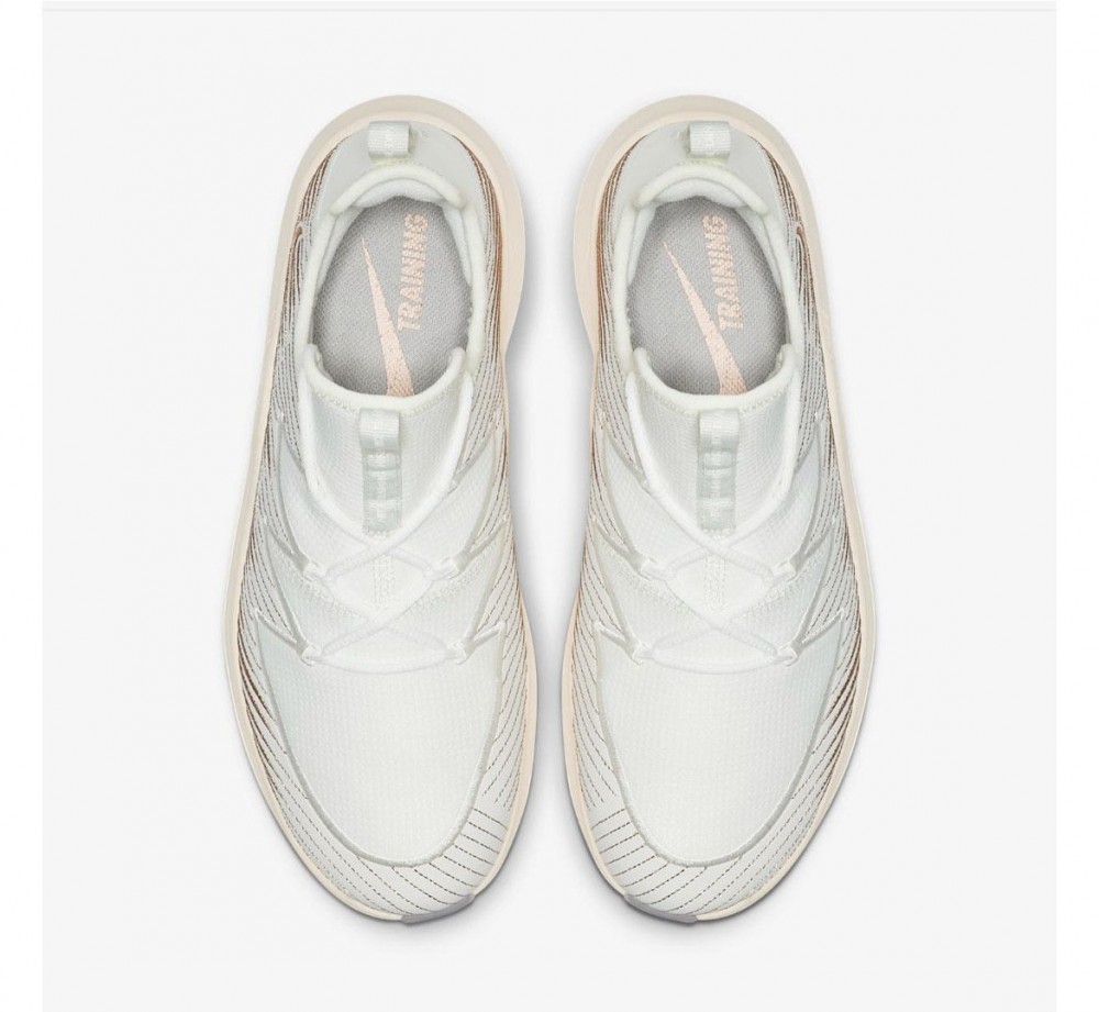 Кросівки WMNS NIKE FREE TR ULTRA MTLC AV2140-100_image_3