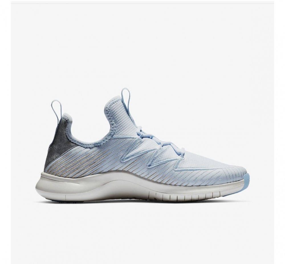 Кросівки Nike WMNS FREE TR 9 MTLC AV2140-400_image_1