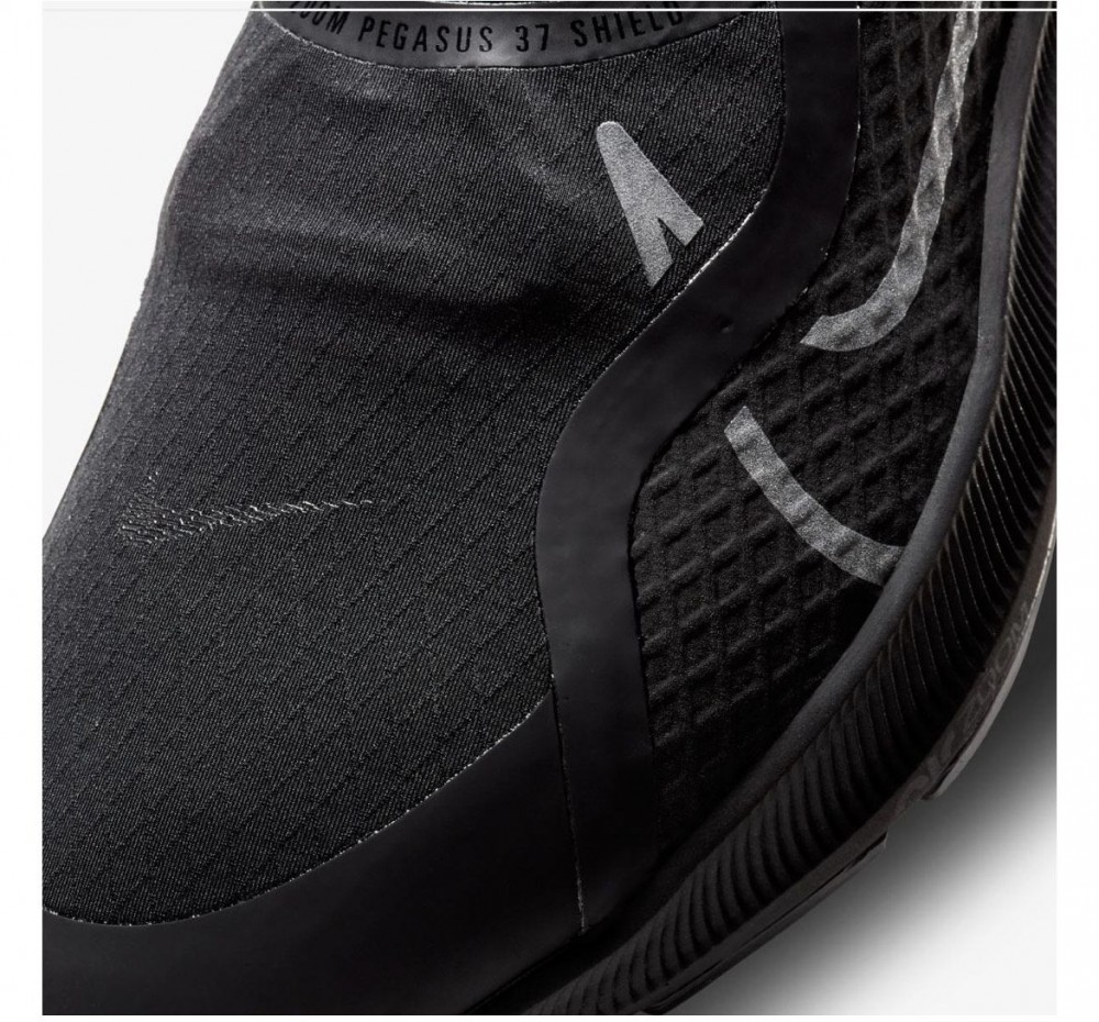 Кросівки для бігу Nike Air Zoom Pegasus 37 Shield Black CQ8639-001_image_6