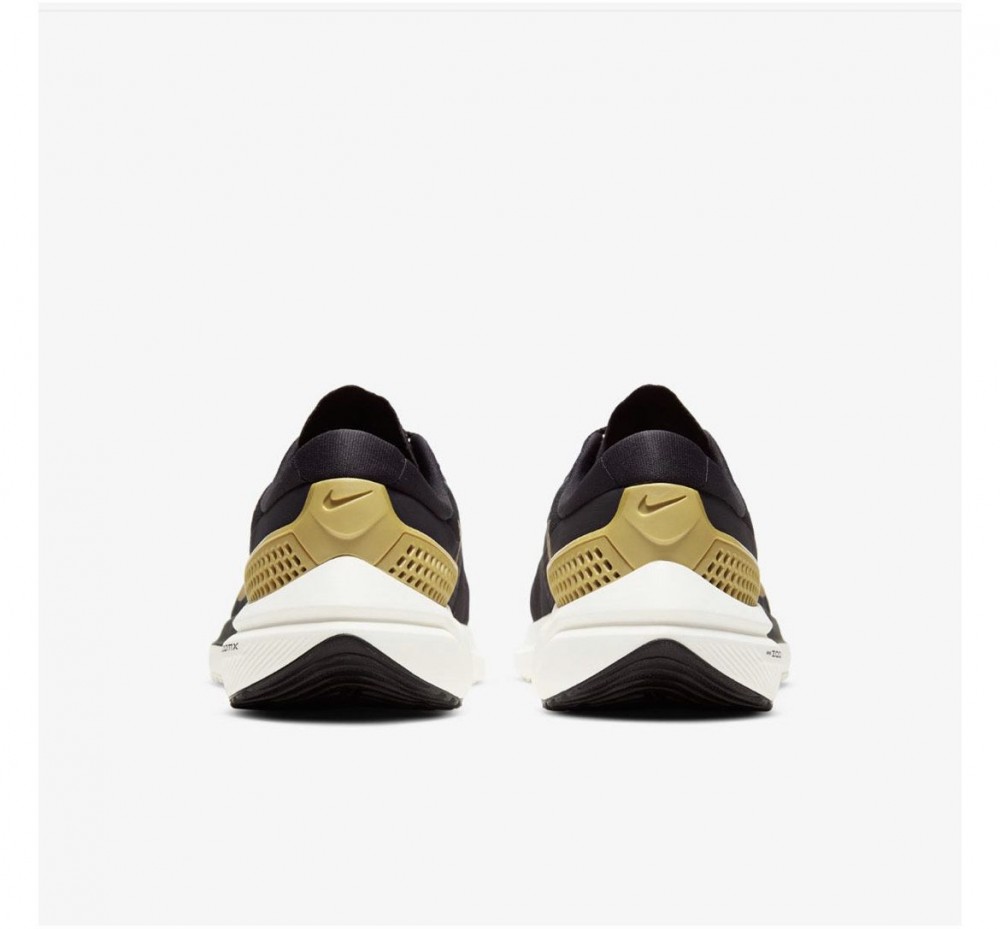 КРОСІВКИ NIKE WMNS AIR ZOOM VOMERO 15 CU1856-003_image_4