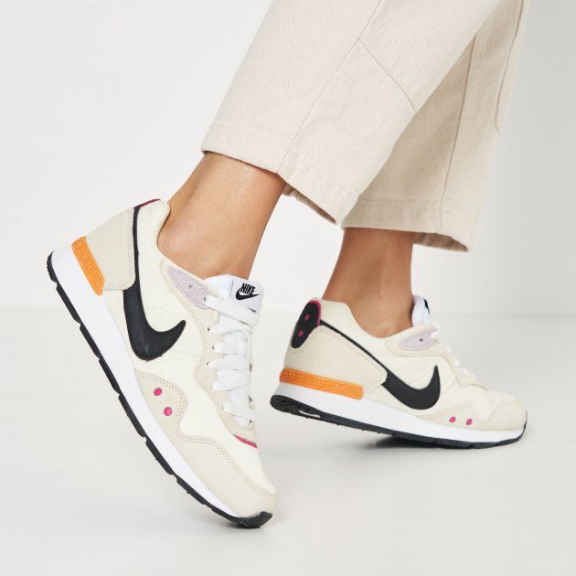 Жіночі кросівки NIKE Venture Runner CK2948-107_image_7