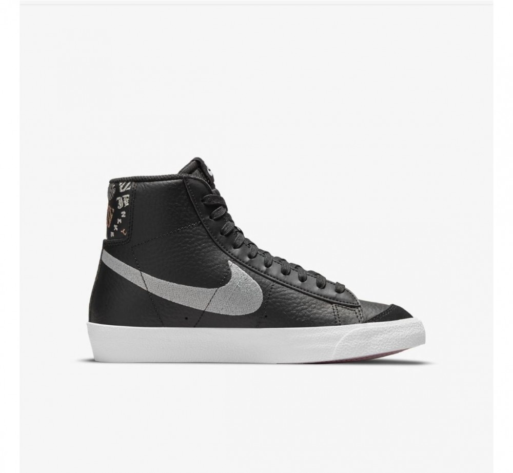 Детские Кроссовки Nike Blazer Mid 77 Se2 (GS) DJ0265-001_image_1