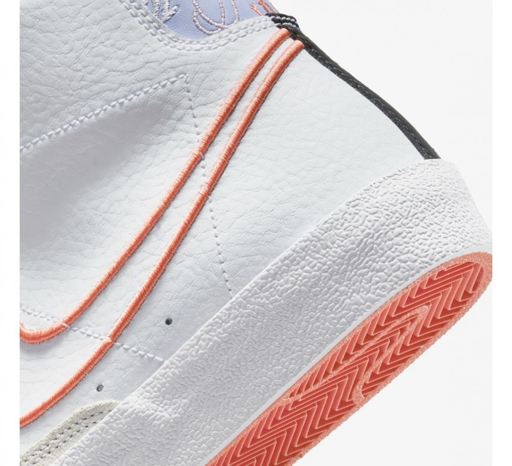 Кросівки дитячі Nike Blazer Mid 77 Se2 Gs DJ0265-100_image_4
