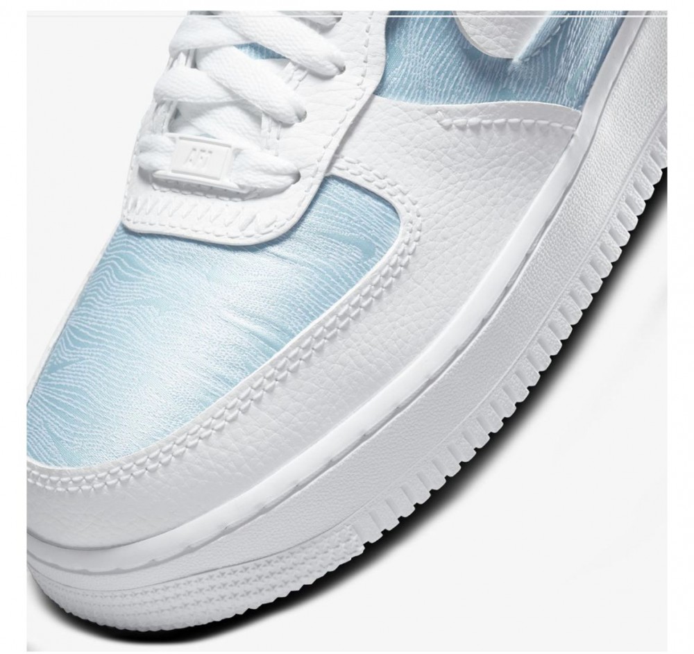 Кроссовки Nike WMNS AF1 LXX DJ9880-400_image_3