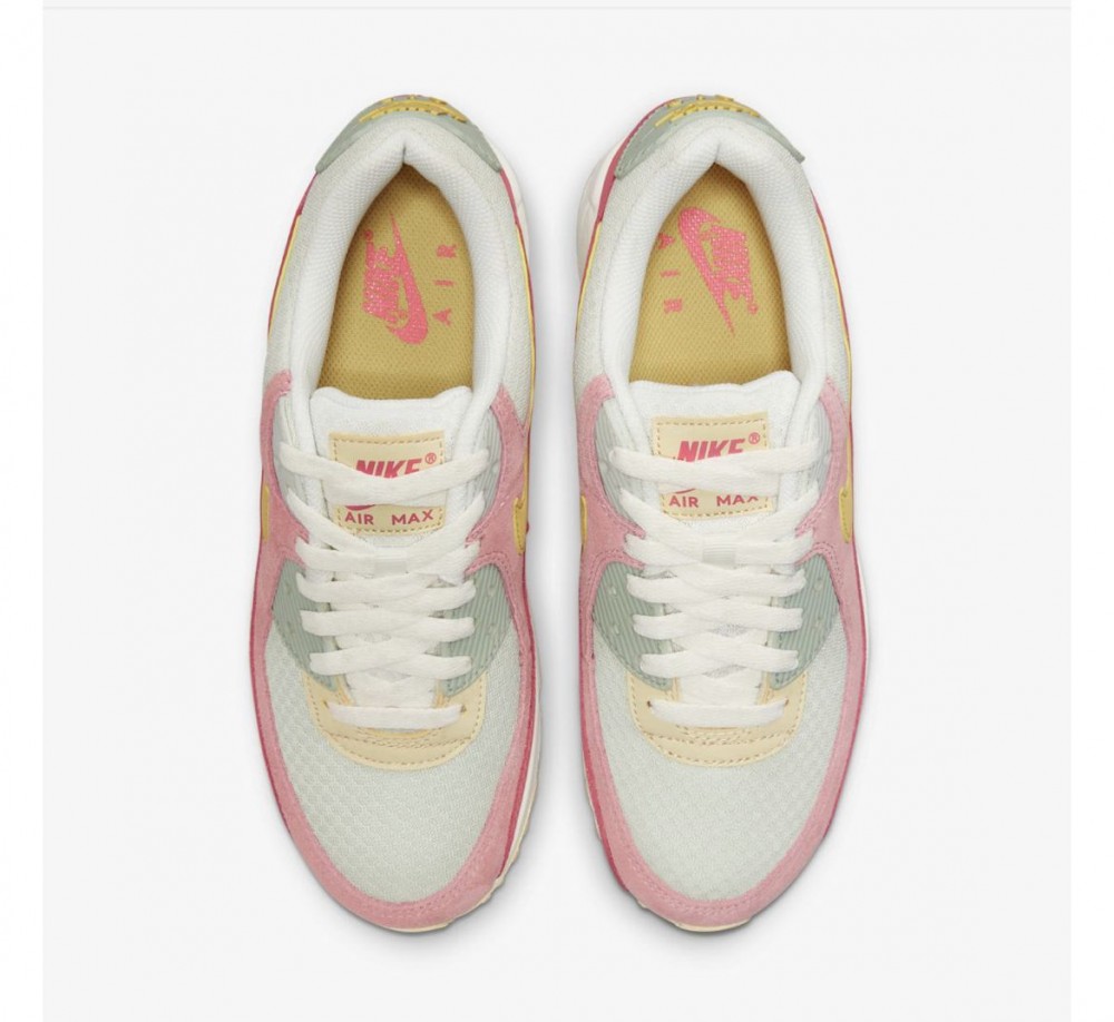 Жіночі кросівки Nike Air Max 90 DM9465-001_image_3