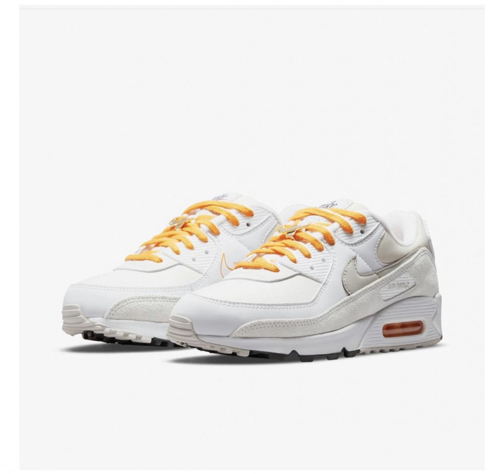 Жіночі кросівки Nike Air Max 90 SE DA8709-100_image_5