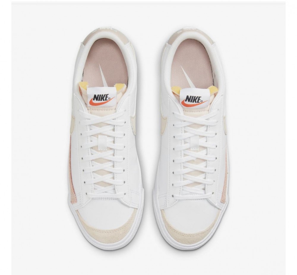 Жіночі кросівки Nike W Blazer Low DC4769-108_image_5