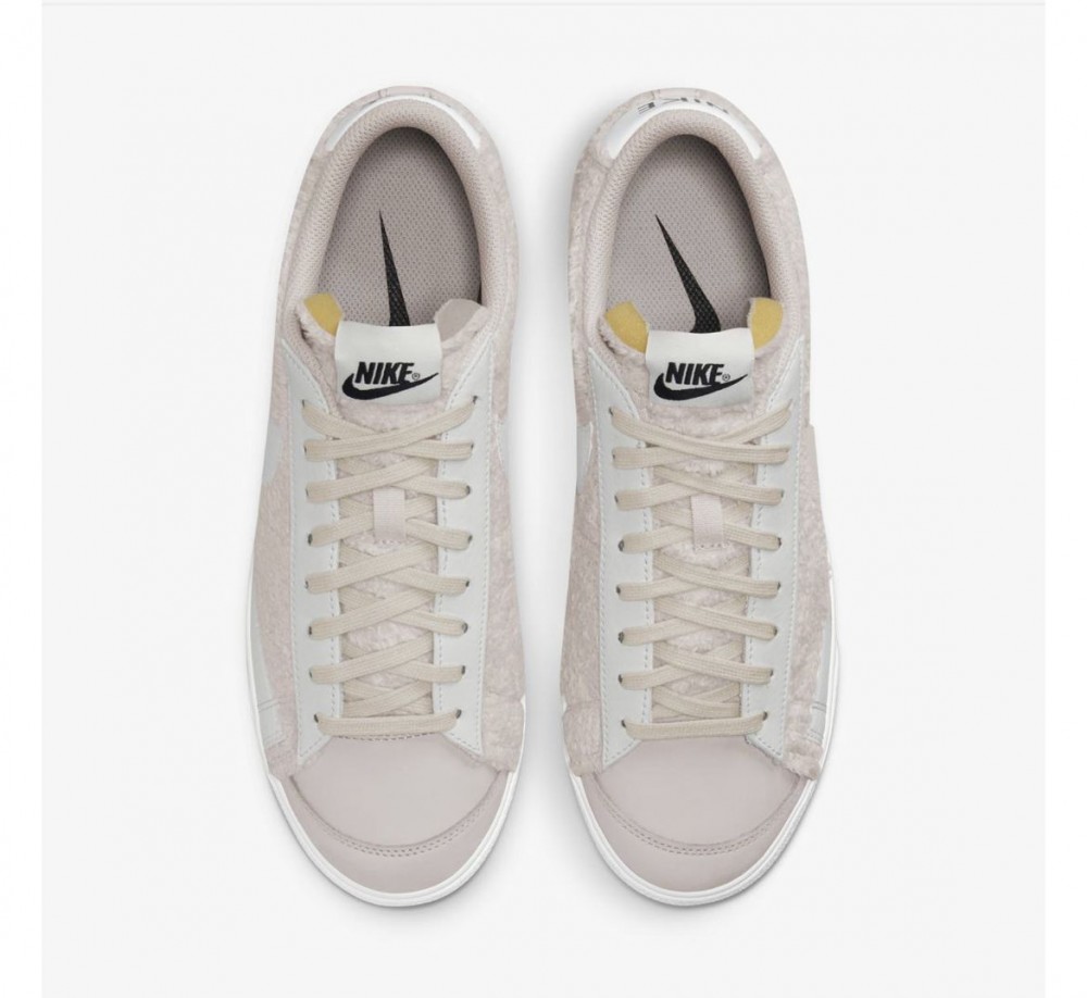 Кросівки Nike Wmns Blazer Low Platform DO6715-001_image_4