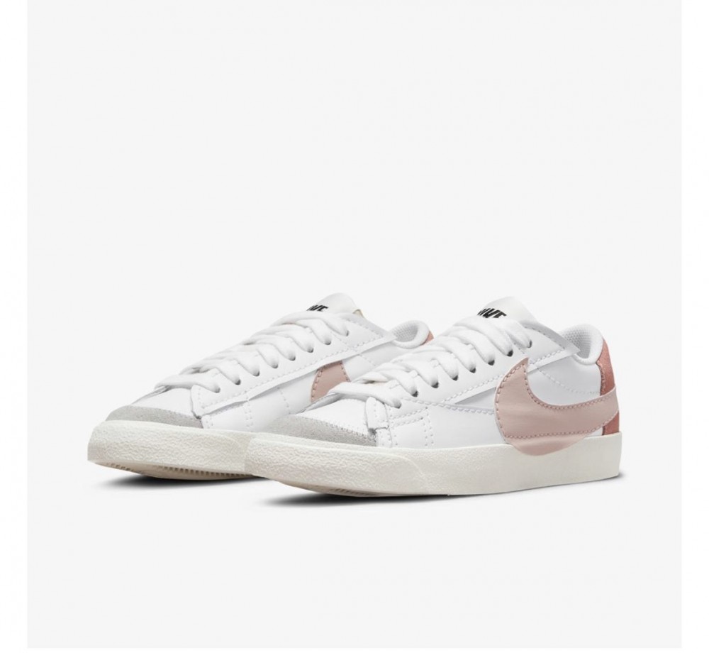 Жіночі кросівки Nike Blazer Low 77 Jumbo DQ1470-102_image_3