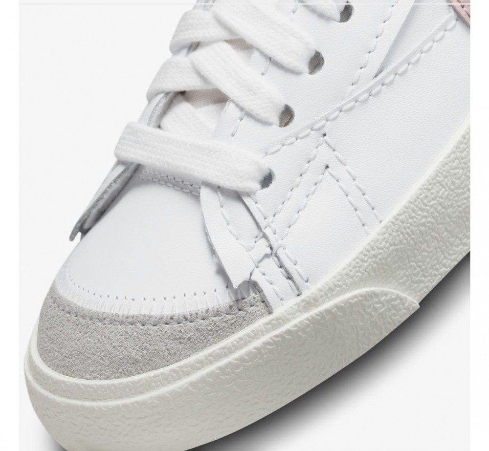 Жіночі кросівки Nike Blazer Low 77 Jumbo DQ1470-102_image_8