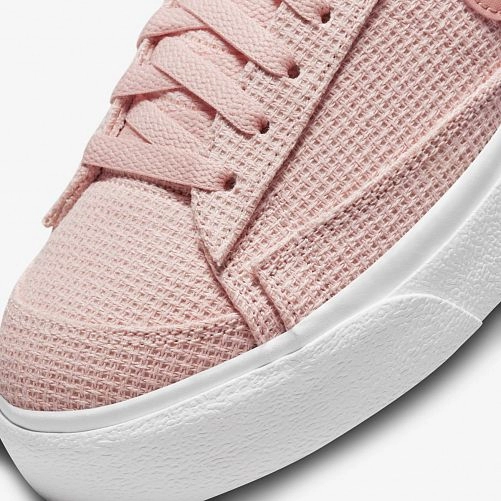 Кросівки Nike Blazer Low Platform Ess DN0744-600_image_3