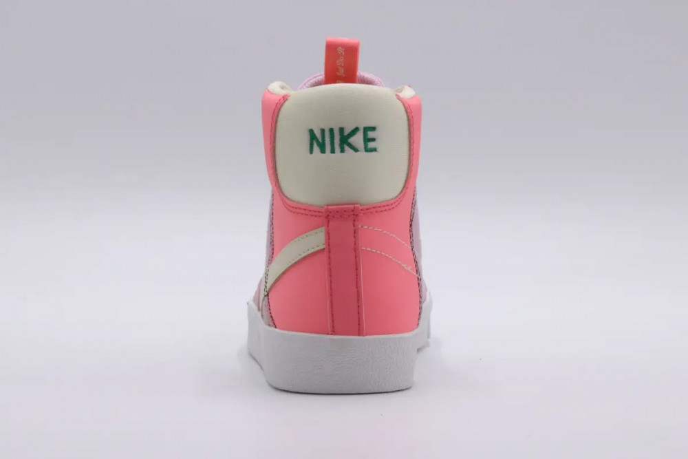 Кросівки Nike Blazer Mid 77 Se D (Gs) DQ0369-600_image_3