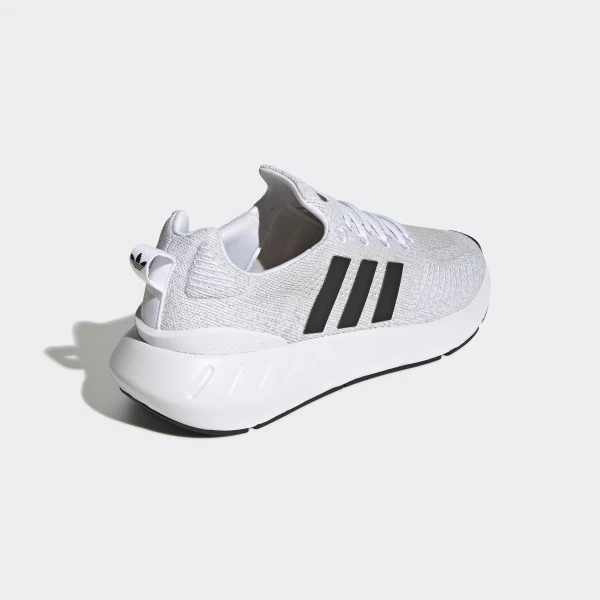Кроссовки Swift Run 22 Adidas Originals GY3047_image_2