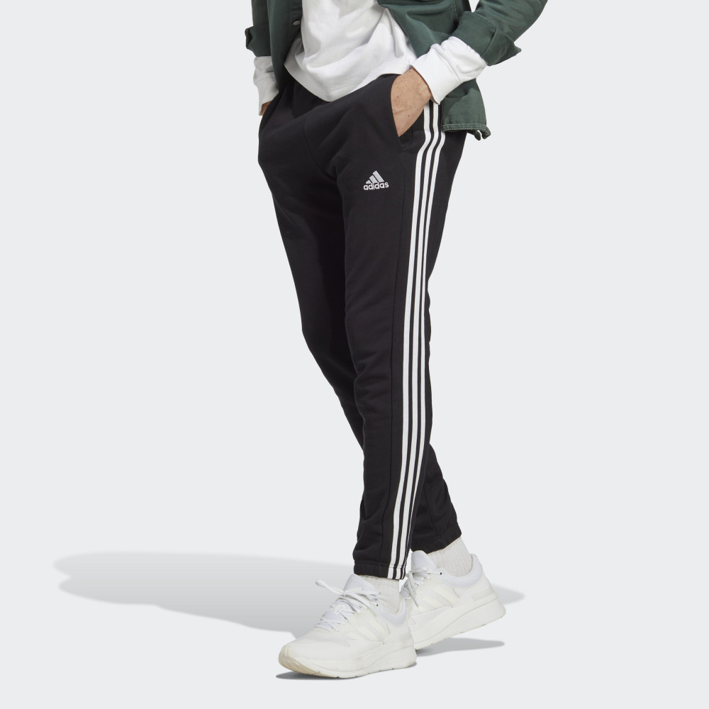 Джогери Essentials French Terry Tapered Elastic Cuff 3-Stripes Sportswear IC0050_image_1