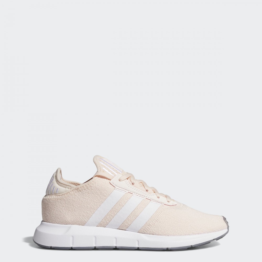 Жіночі кросівки Adidas Swift Run X FY2136_image_1
