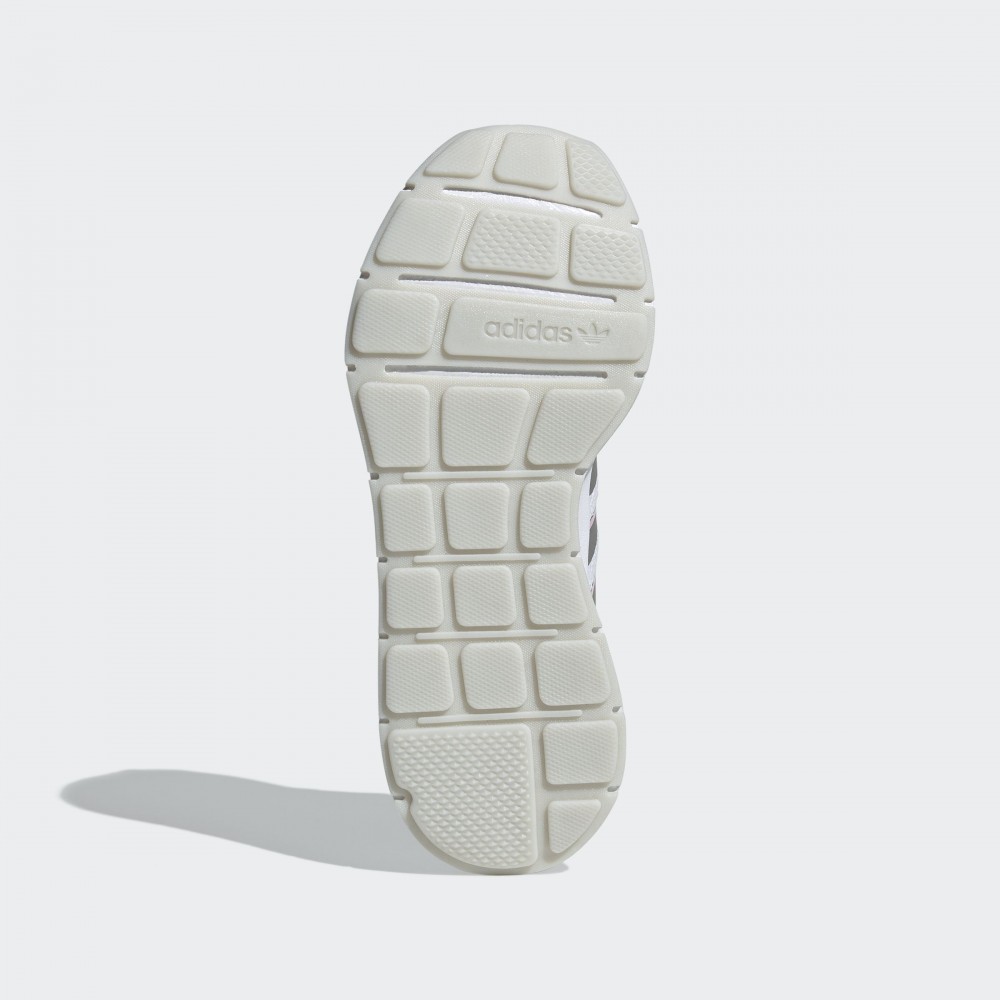 Жіночі кросівки Adidas Swift Run X FY5440_image_8