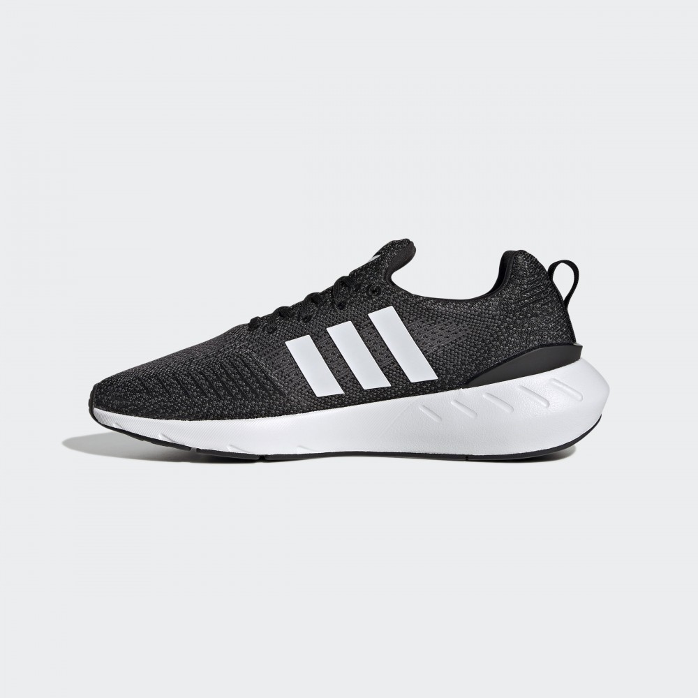 Кросівки Adidas Originals Swift Run 22 GZ3496_image_2