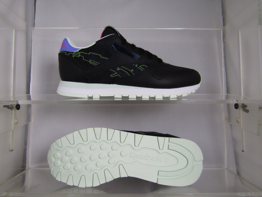 Женские кроссовки Reebok Classic Leather FZ0676_image_1